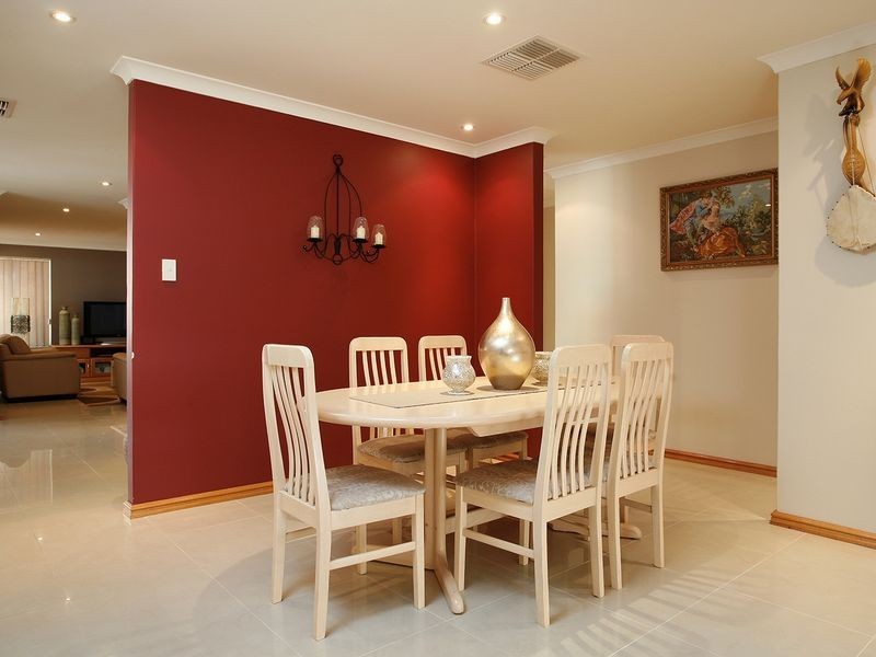 12 Ritz Court, Bibra Lake WA 6163