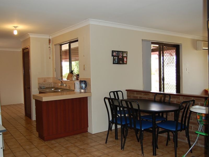 52 Ionesco Street, Spearwood WA 6163