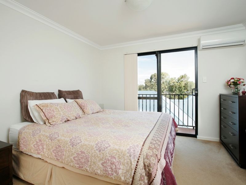 1/250 Healy Road, Hamilton Hill WA 6163