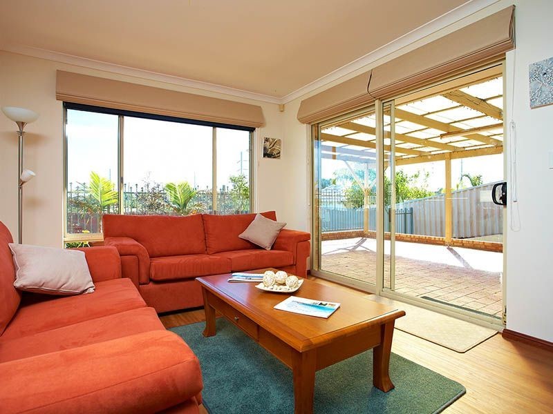 9 Tulipwood Place, South Lake WA 6164