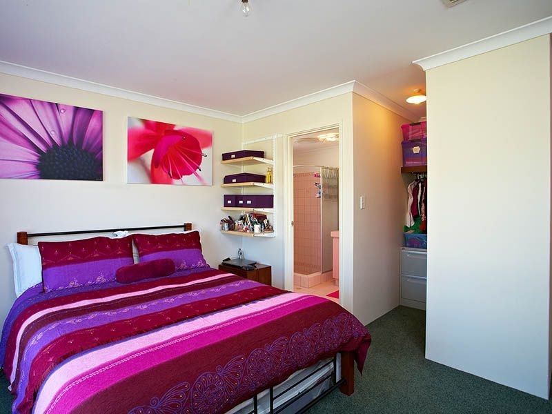 9 Tulipwood Place, South Lake WA 6164