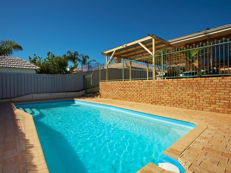 9 Tulipwood Place, South Lake WA 6164