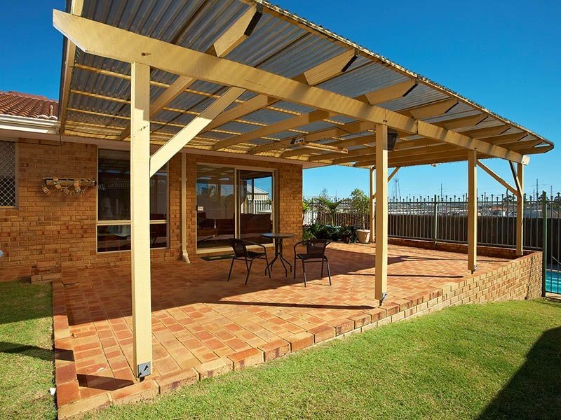 9 Tulipwood Place, South Lake WA 6164