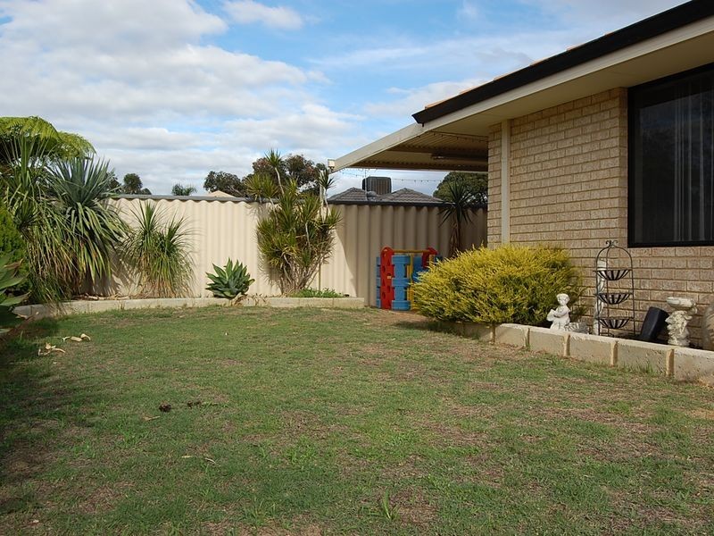 4 Palga Crescent, Beeliar WA 6164