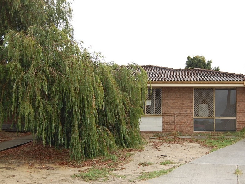 21 Rebecca Place, South Lake WA 6164