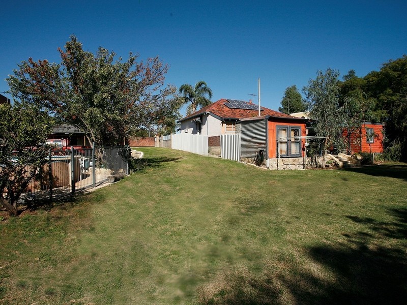 208-212 South Street, White Gum Valley WA 6162