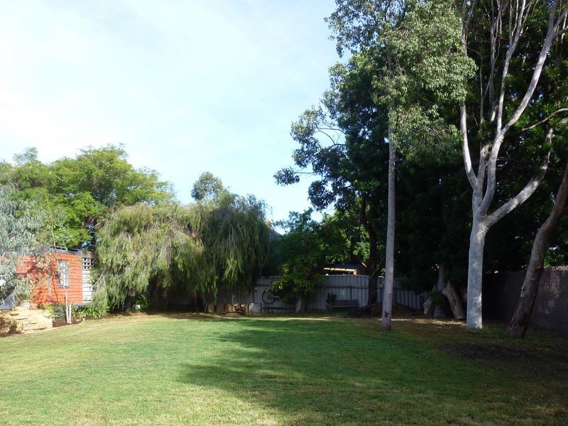 208-212 South Street, White Gum Valley WA 6162