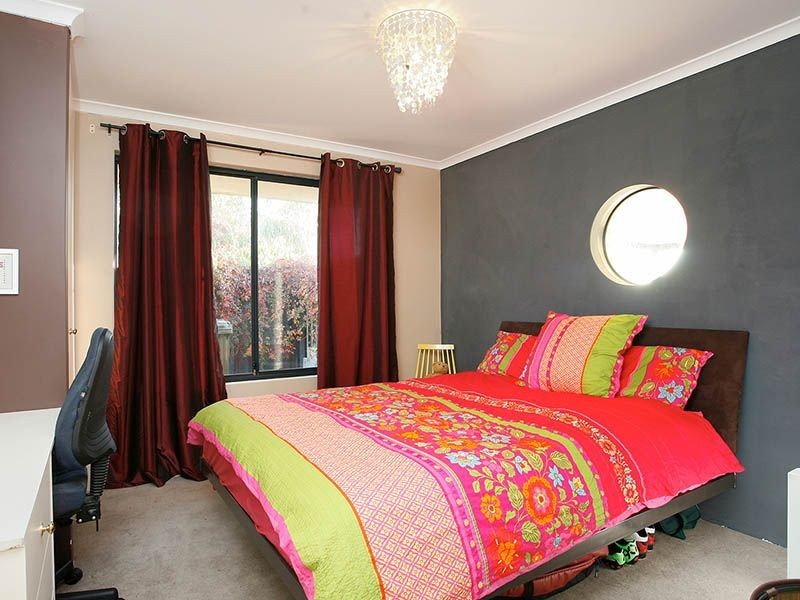 17 Paitt Street, Willagee WA 6156