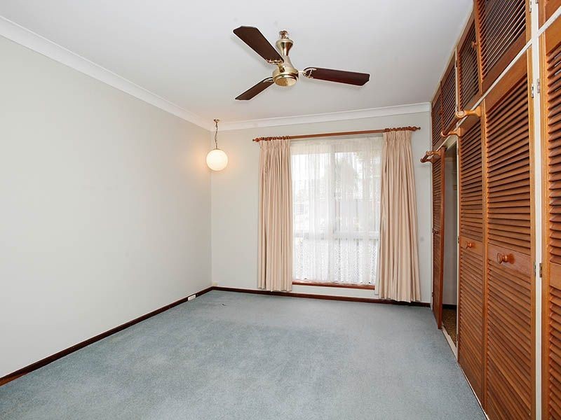 7 Longfield Road, Maddington WA 6109