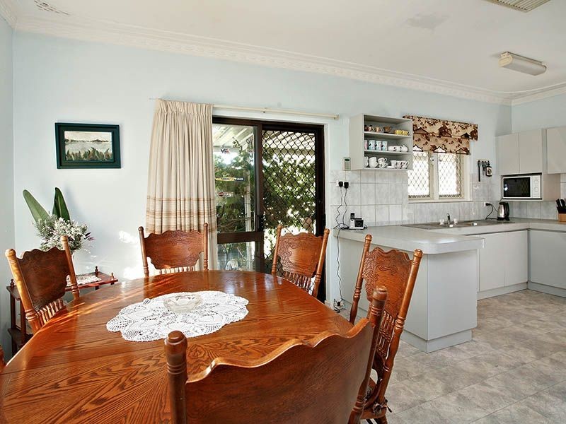 168 Carrington Street, Hilton WA 6163