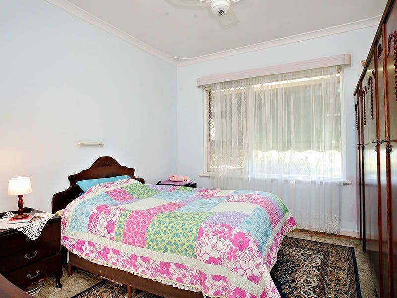 168 Carrington Street, Hilton WA 6163