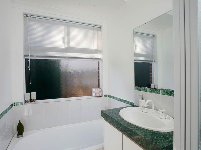 37 Marshwood Retreat, Bibra Lake WA 6163