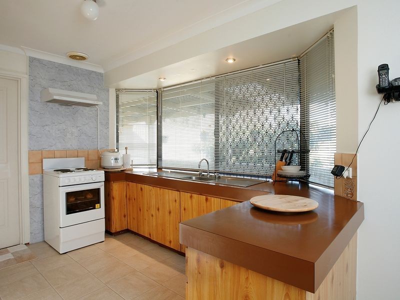 40 Marchant Drive, Bibra Lake WA 6163