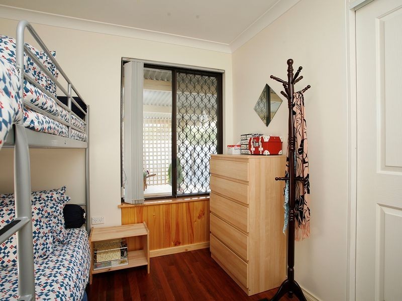 40 Marchant Drive, Bibra Lake WA 6163