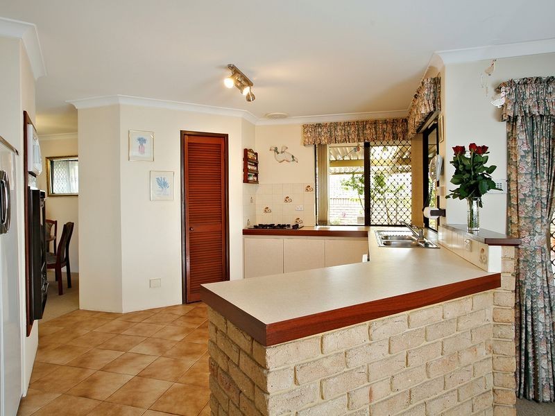 21 Bayliss Road, Kardinya WA 6163