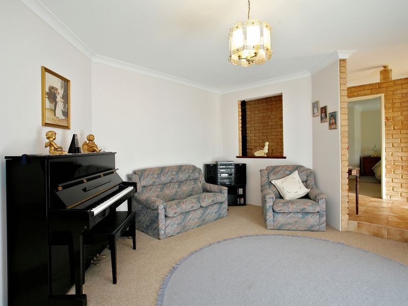 21 Bayliss Road, Kardinya WA 6163