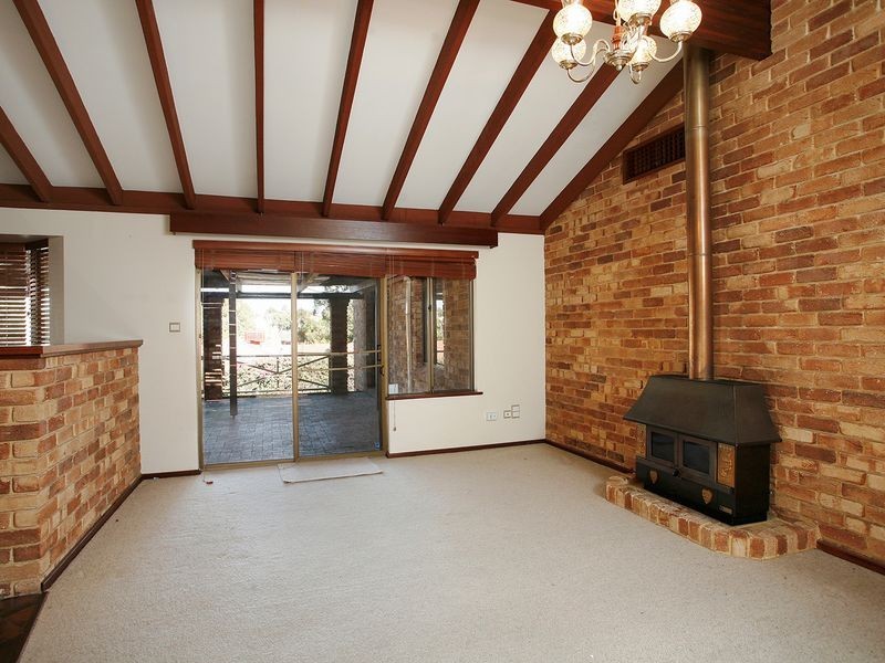 35 Petterson Ave, Kardinya WA 6163