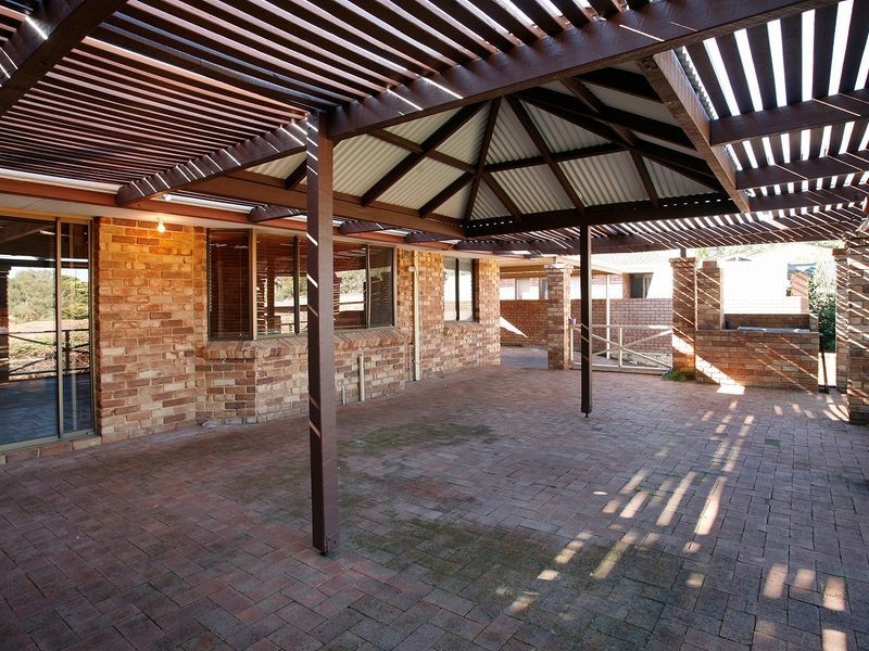 35 Petterson Ave, Kardinya WA 6163