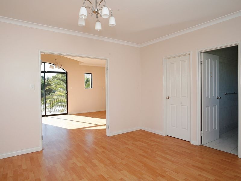 19 Oswald Street, Coolbellup WA 6163