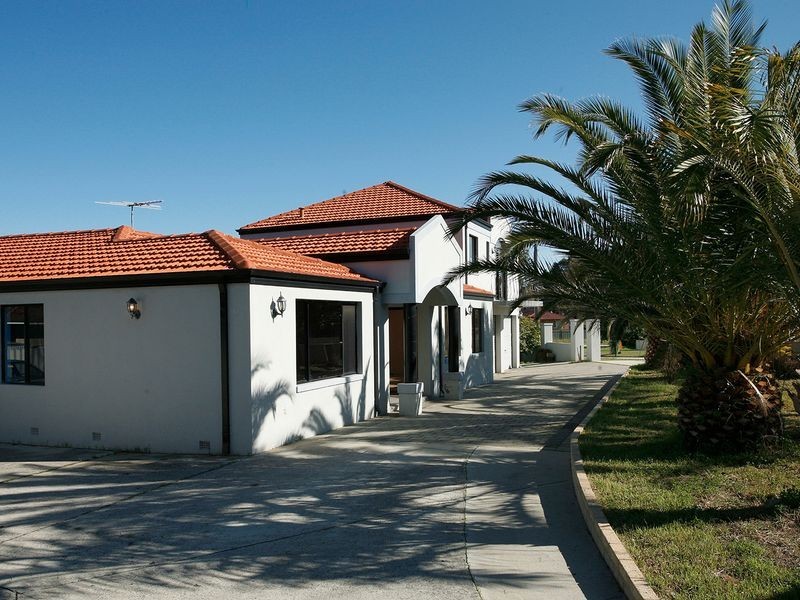 19 Oswald Street, Coolbellup WA 6163