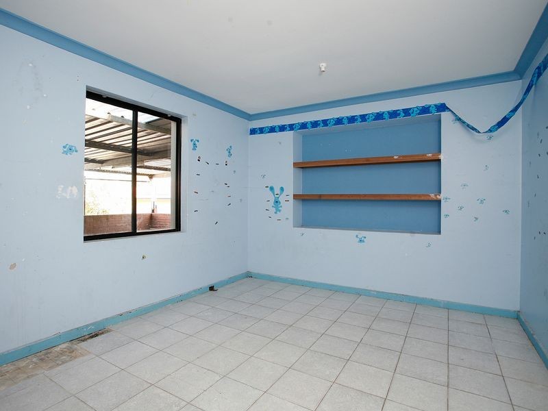 19 Oswald Street, Coolbellup WA 6163