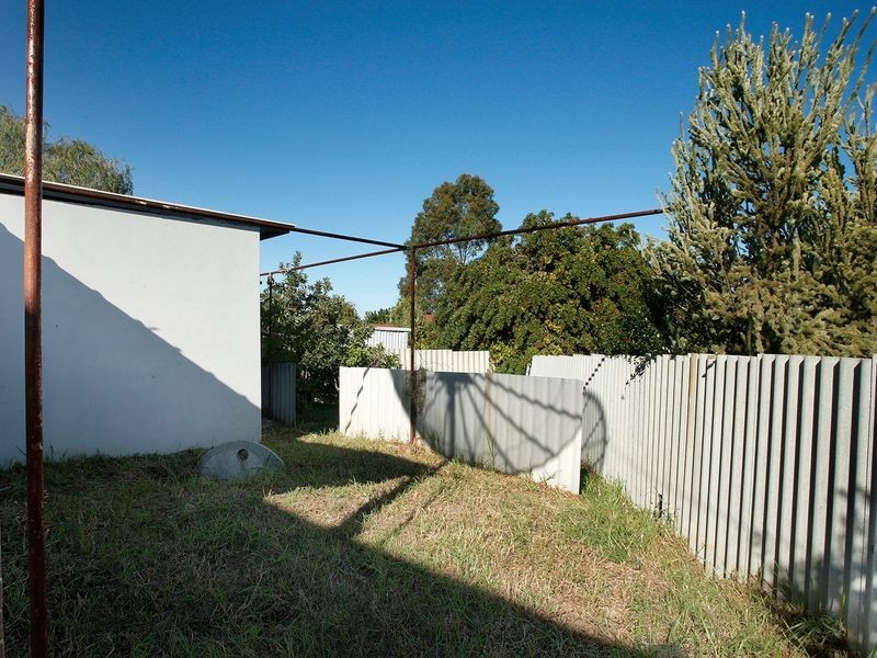 19 Oswald Street, Coolbellup WA 6163