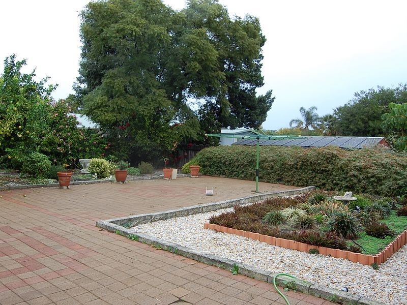 67 Counsel Road, Coolbellup WA 6163