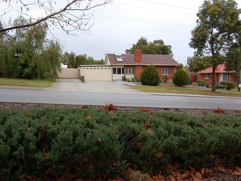 67 Counsel Road, Coolbellup WA 6163