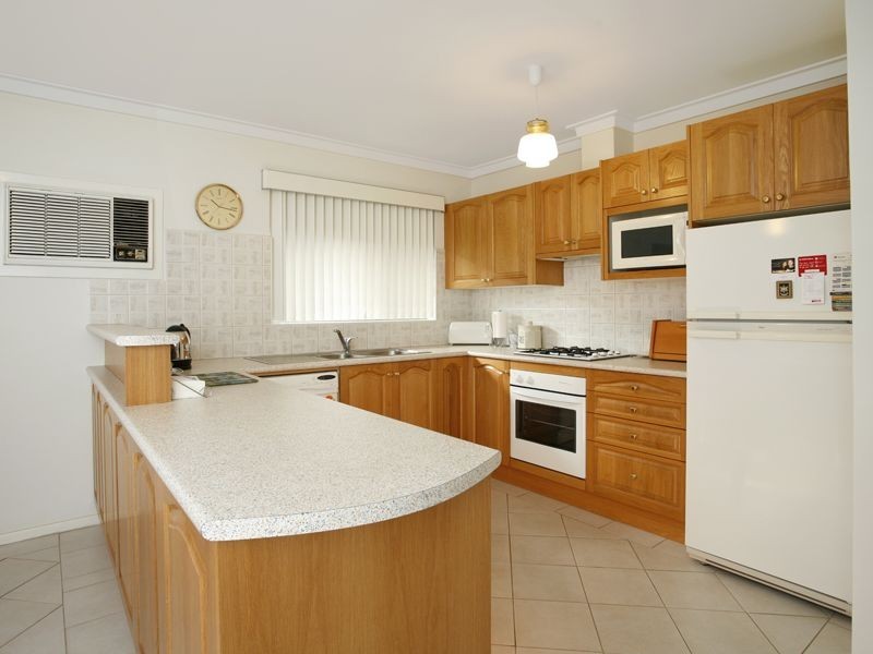 120 Winterfold Road, Kardinya WA 6163