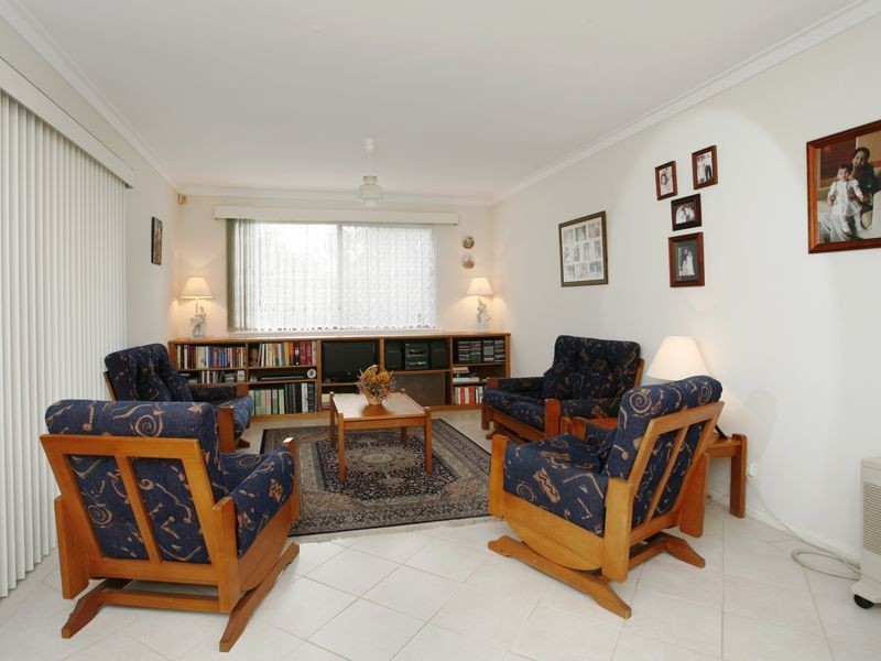 120 Winterfold Road, Kardinya WA 6163