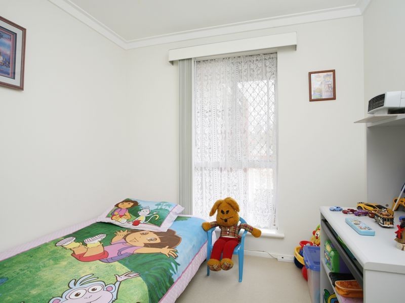 120 Winterfold Road, Kardinya WA 6163
