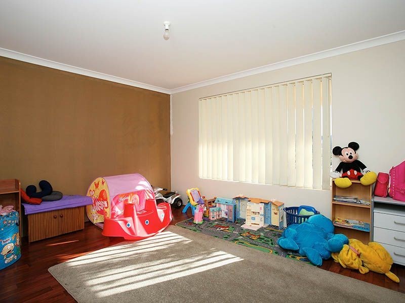 20 Abingdon Crescent, Wellard WA 6170