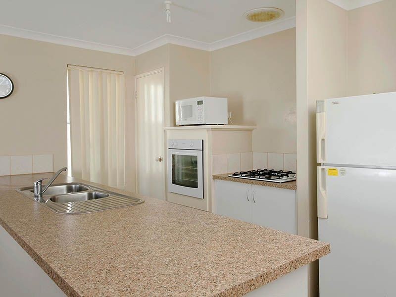 20 Abingdon Crescent, Wellard WA 6170