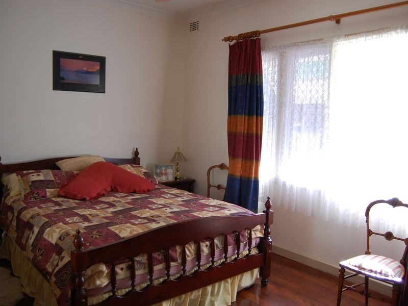 33 Prospero Crescent, Coolbellup WA 6163