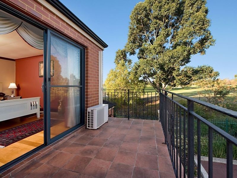 5/31 The Lakes Boulevard, Jandakot WA 6164