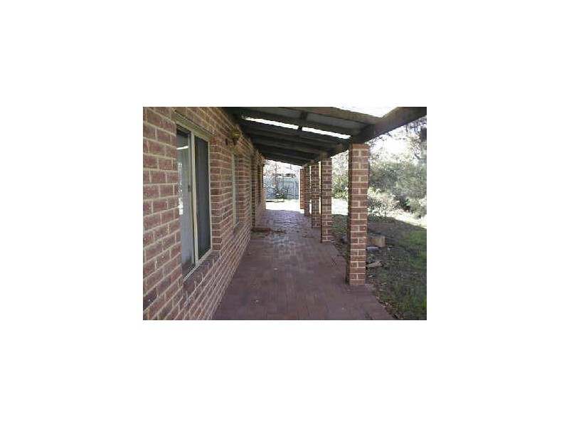 5 Samual Court, North Lake WA 6163