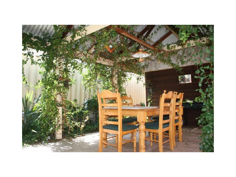 7B Jemerson Street, Willagee WA 6156