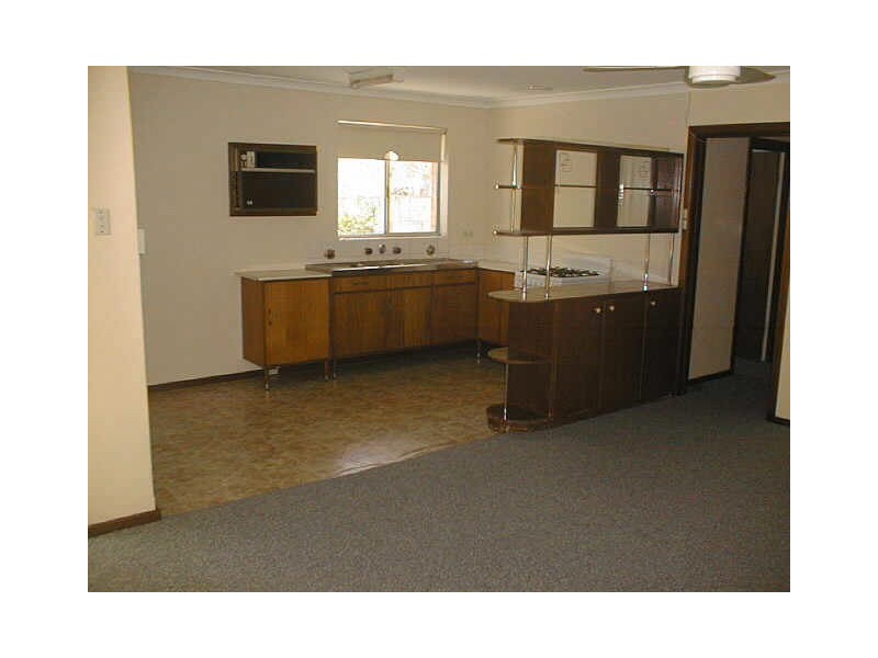 37A Holmes Street, Shelley WA 6148