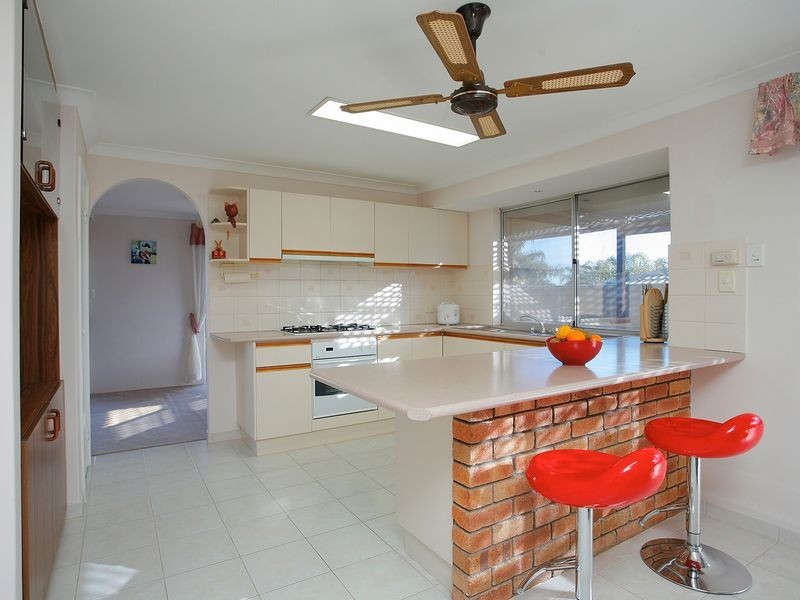 3 Greenham Place, Bibra Lake WA 6163