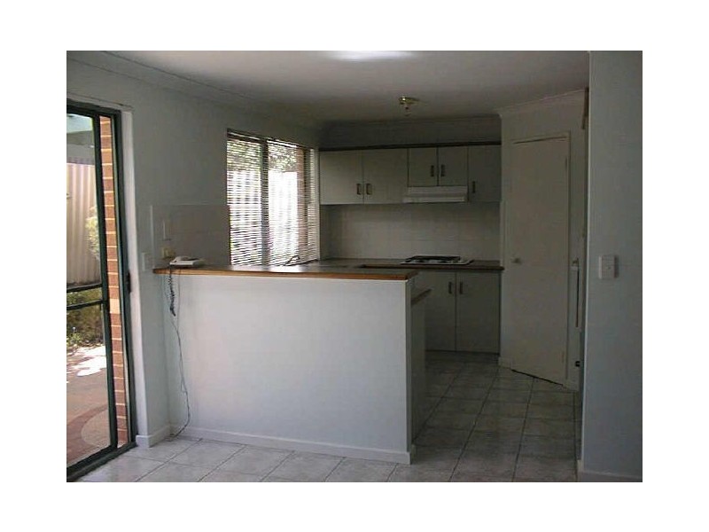 4/157 Lawley Street, Yokine WA 6060