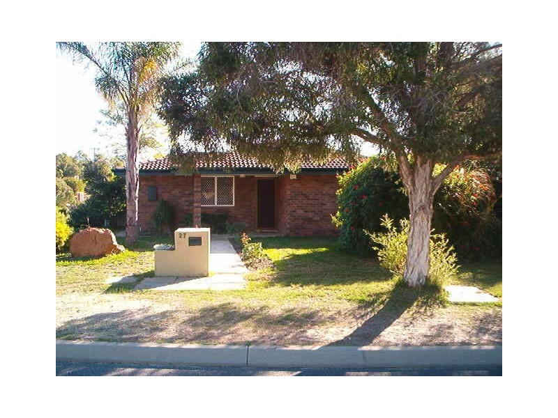27 Redcliffe Avenue, Balga WA 6061