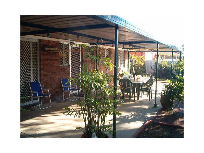 27 Redcliffe Avenue, Balga WA 6061