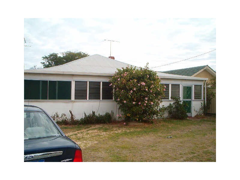 146 Parkin Street, Rockingham WA 6168