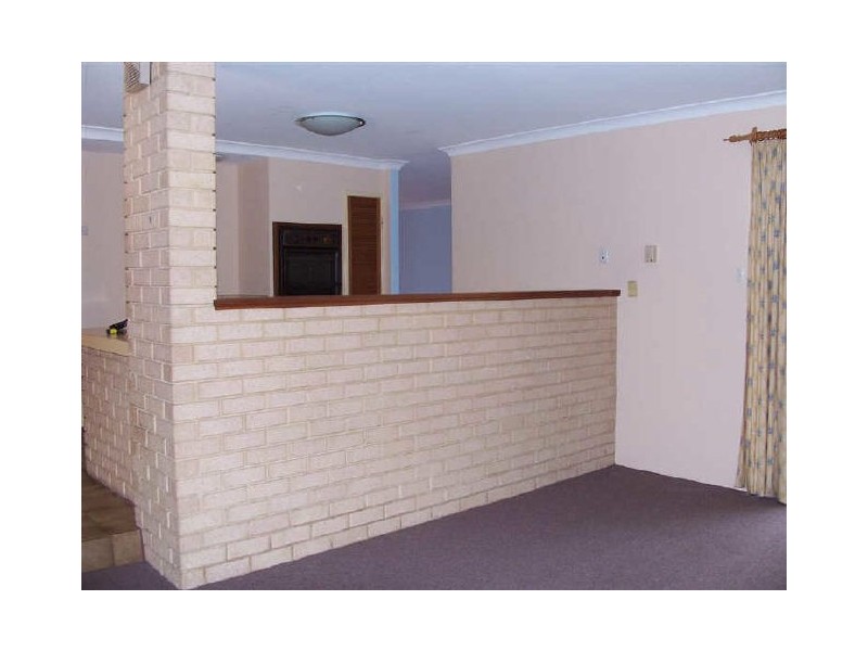 126 Beasley Road, Leeming WA 6149