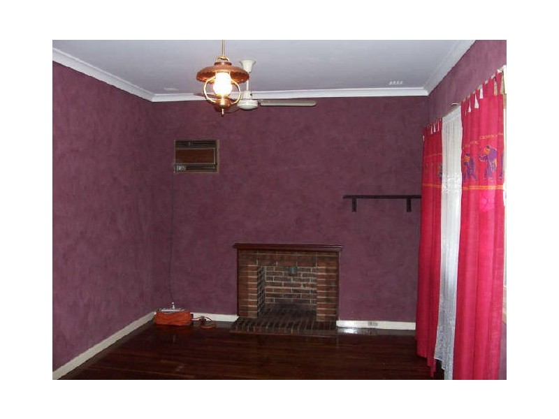 9 Curan Street, Coolbellup WA 6163