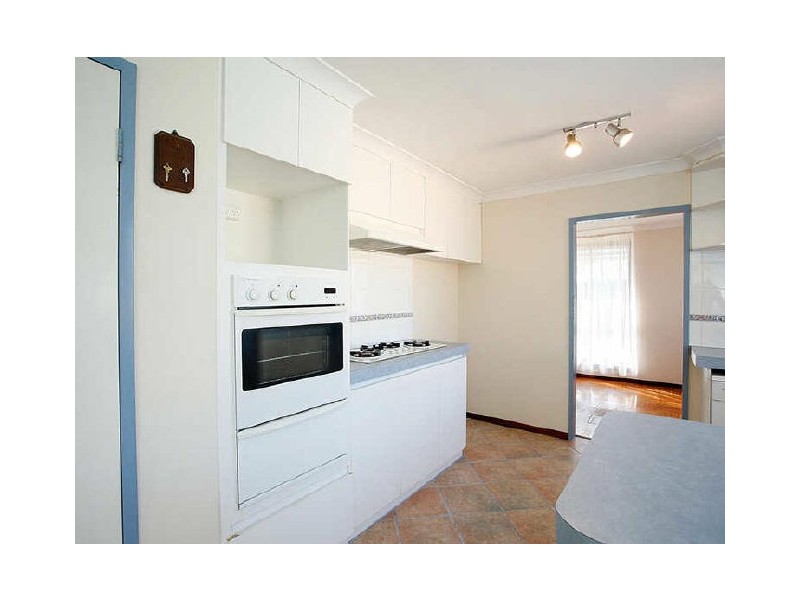 2 Pausin Crescent, Bibra Lake WA 6163