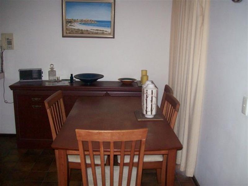 2/102 Ardross Street, Applecross WA 6153