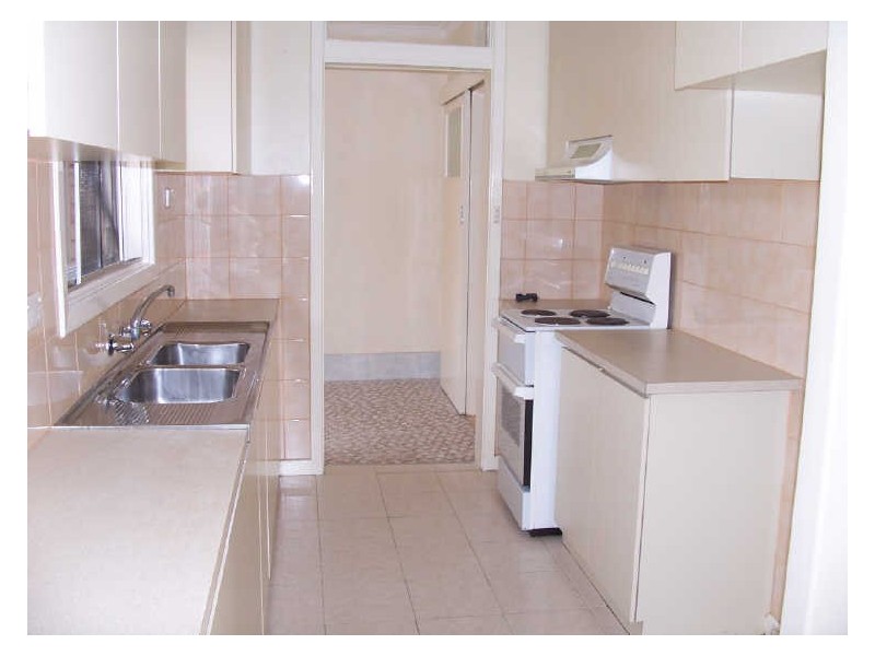 85 Forrest Road, Hamilton Hill WA 6163