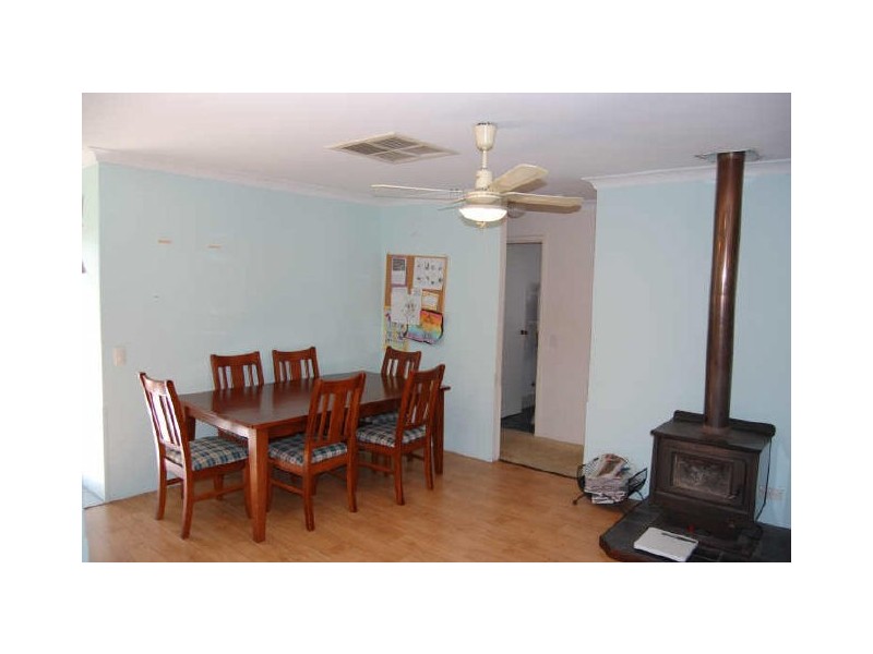 26 South Lake Drive, South Lake WA 6164