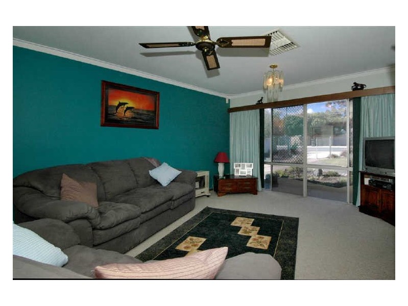 5 Avonlee Road, Armadale WA 6112